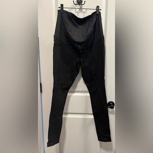 NWT Black over-the-belly maternity pants - size medium